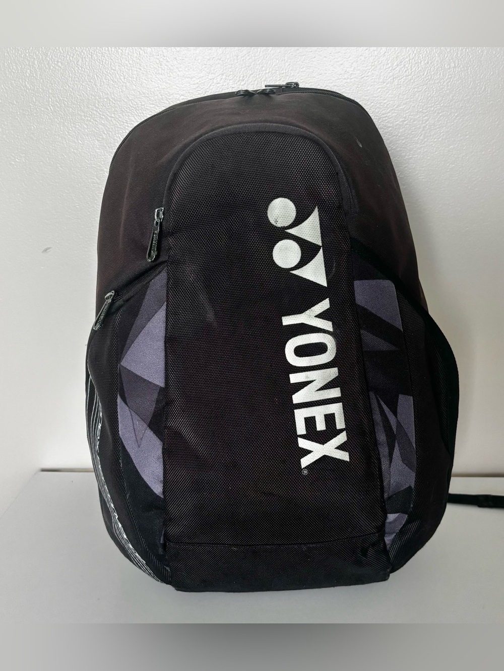 Yonex Pro Backpack M 92212M for Rackets (Tennis, Badminton, Racketball) Black - Picture 2 of 13